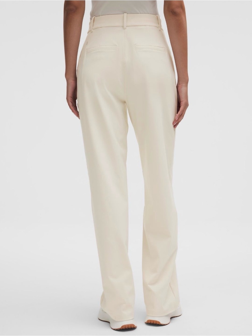 Lululemon, Day drift straight leg HR Pant short